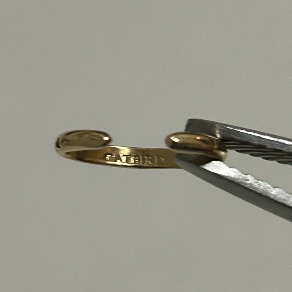 Catbird 14K yellow gold ear cuff - Picture 3 of 7